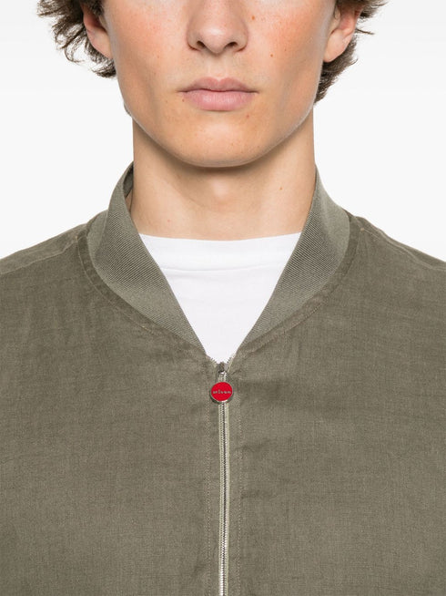 BOMBER